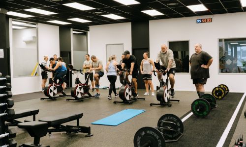 Foundation SWEAT & MOVE